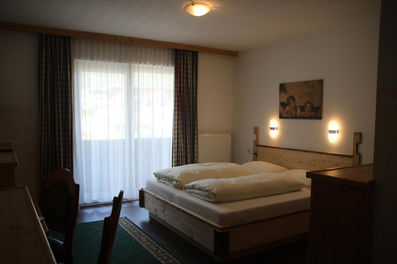 Gasthof Zum Loewen Aschau Im Zillertal Eksteriør bilde