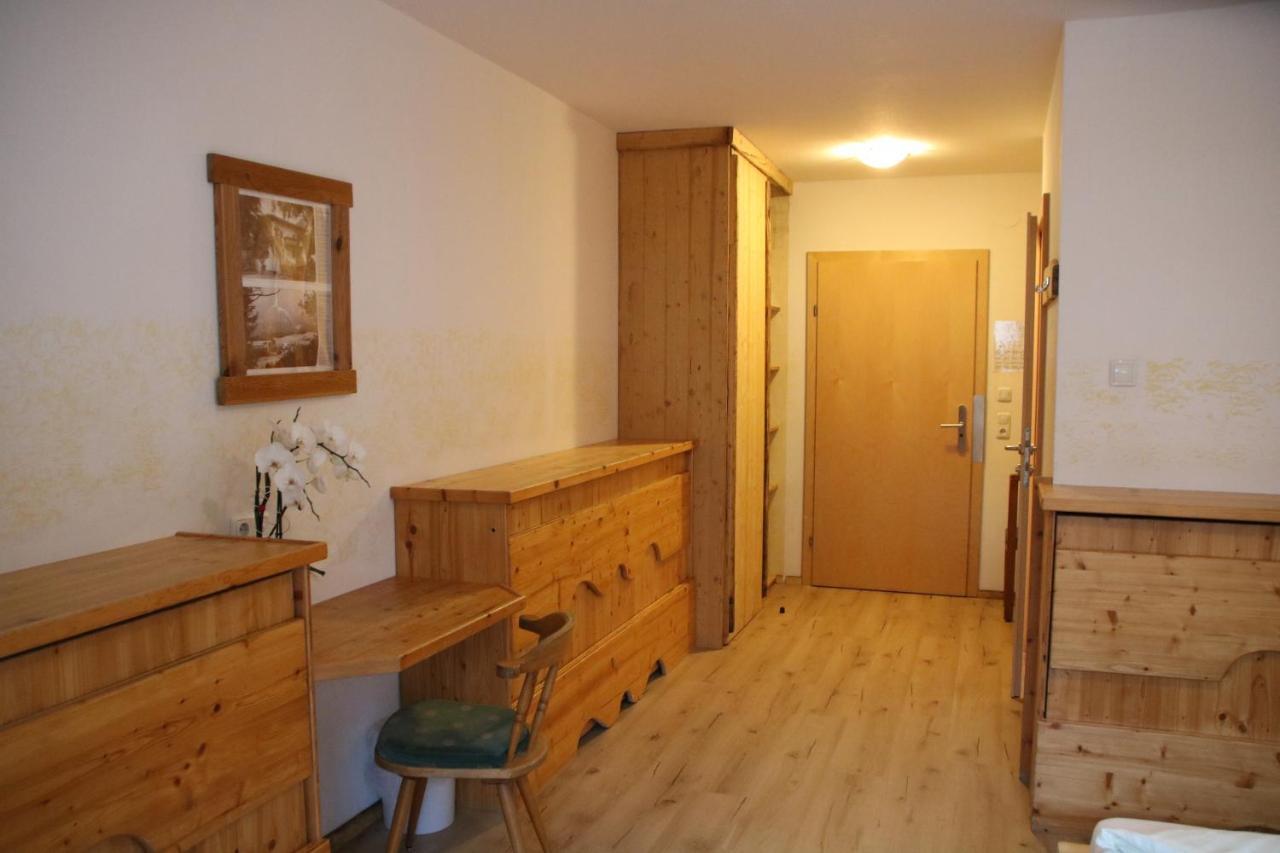 Gasthof Zum Loewen Aschau Im Zillertal Eksteriør bilde