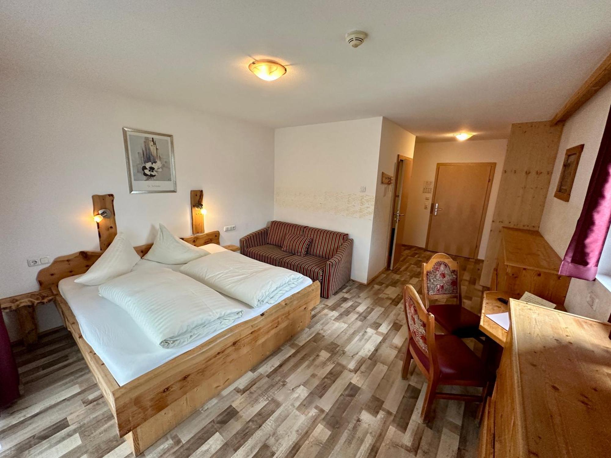 Gasthof Zum Loewen Aschau Im Zillertal Eksteriør bilde